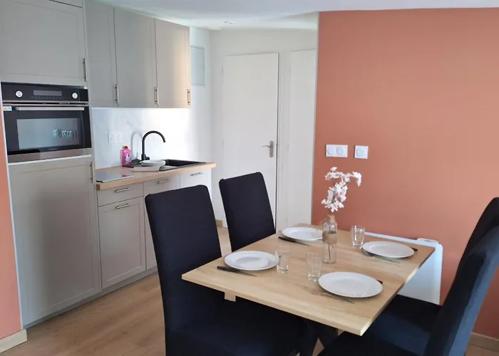 Avec Exterieur Et Terrain De Petanque Apartman *